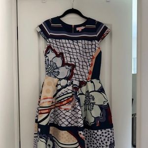 TED BAKER SKATER DRESS FLARE FLORAL GRAPHIC PRINT NAVY BLUE SZ SM